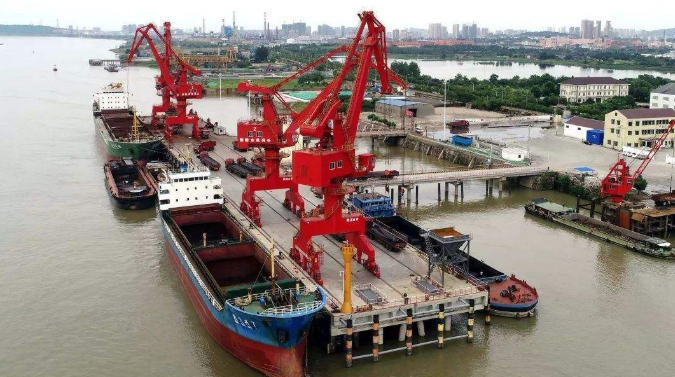 庄河概述露天料场港口封闭问题的实行方法